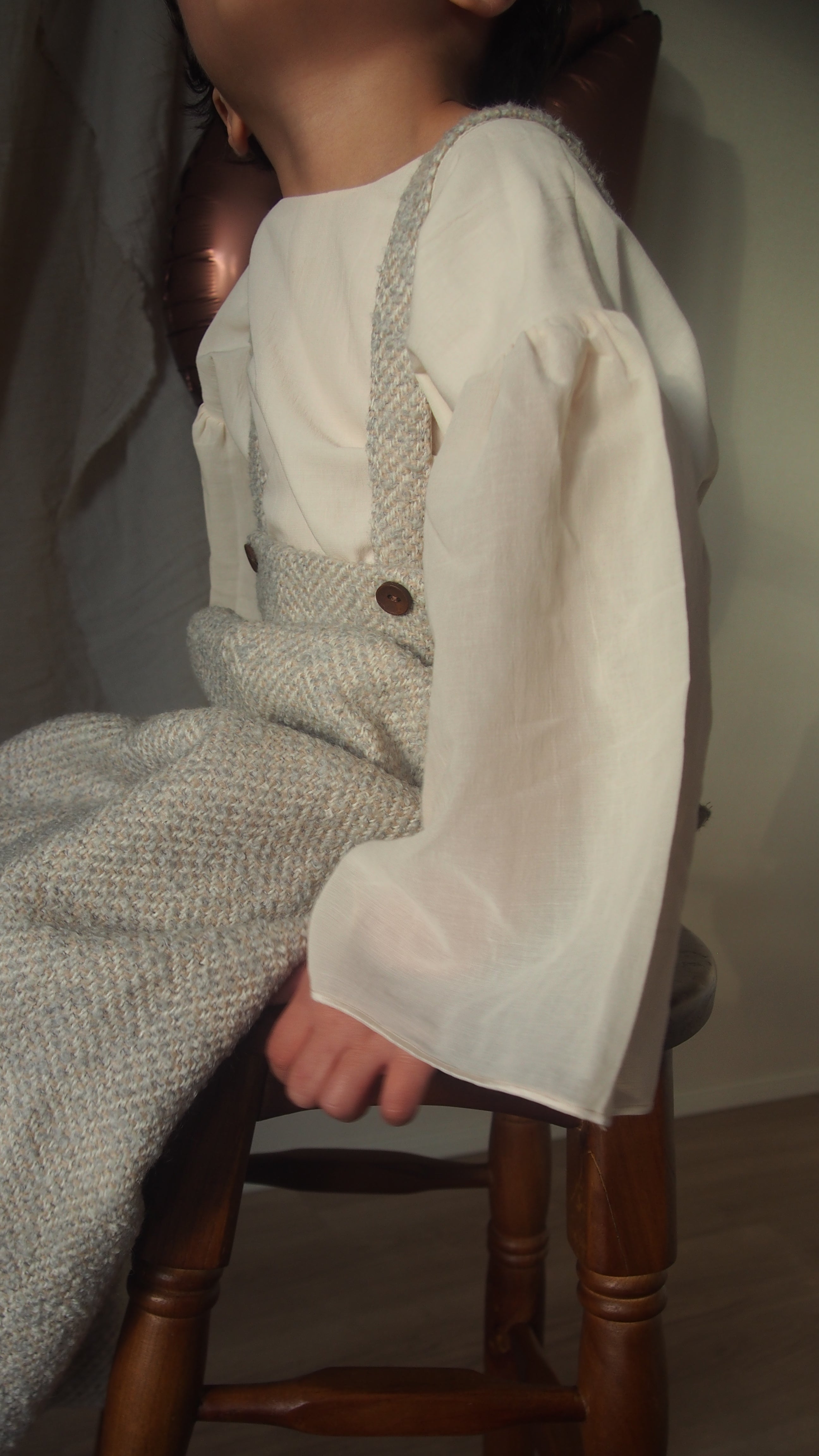 flare sleeve blouse