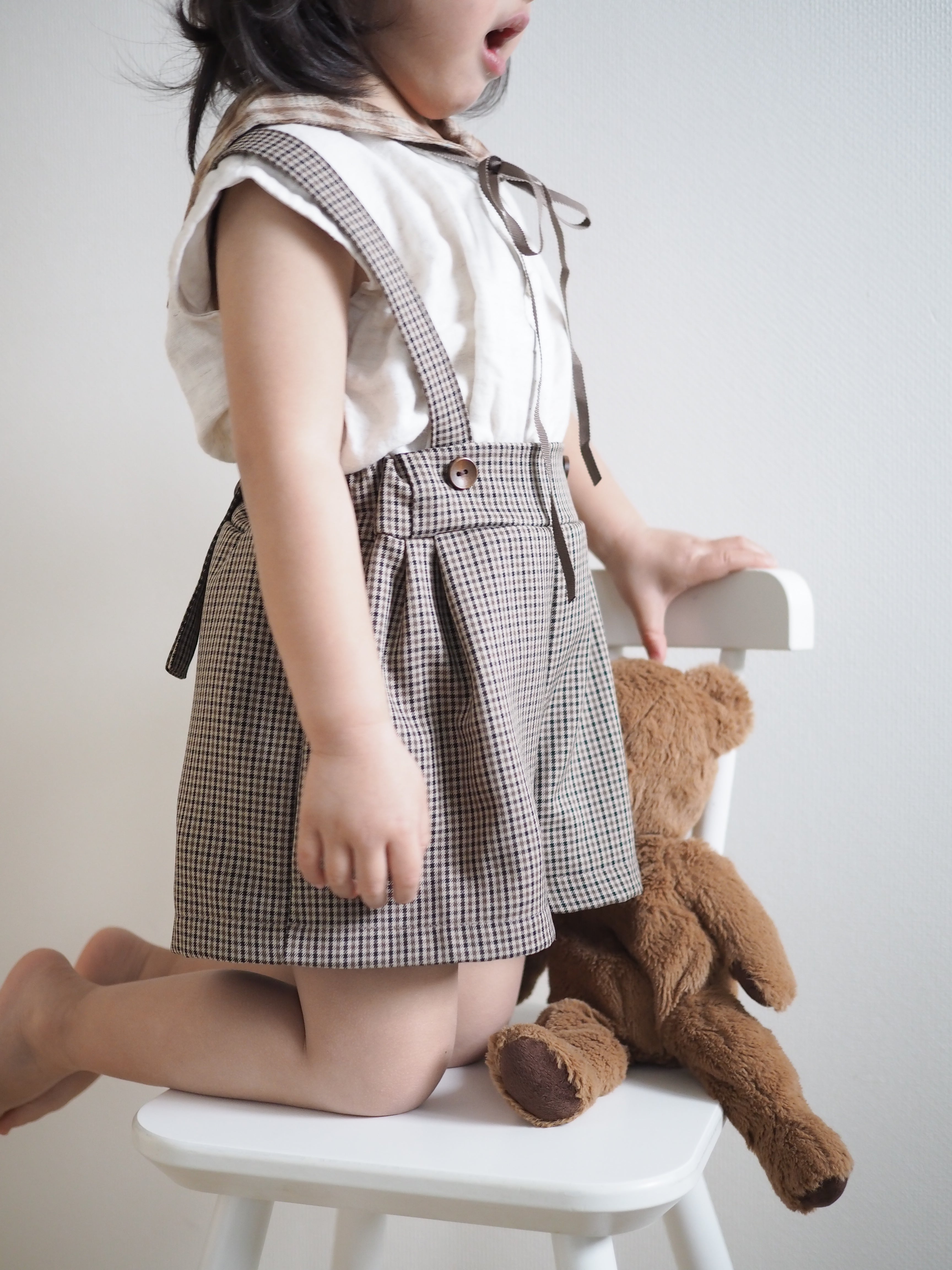 suspender short pants