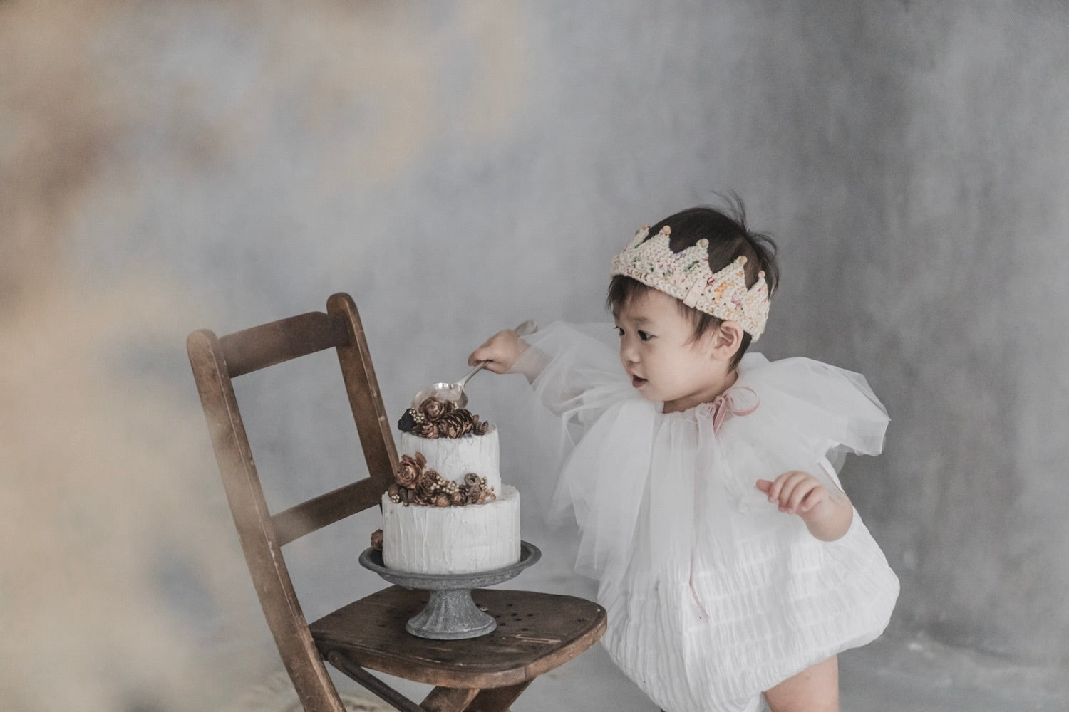 tulle bib
