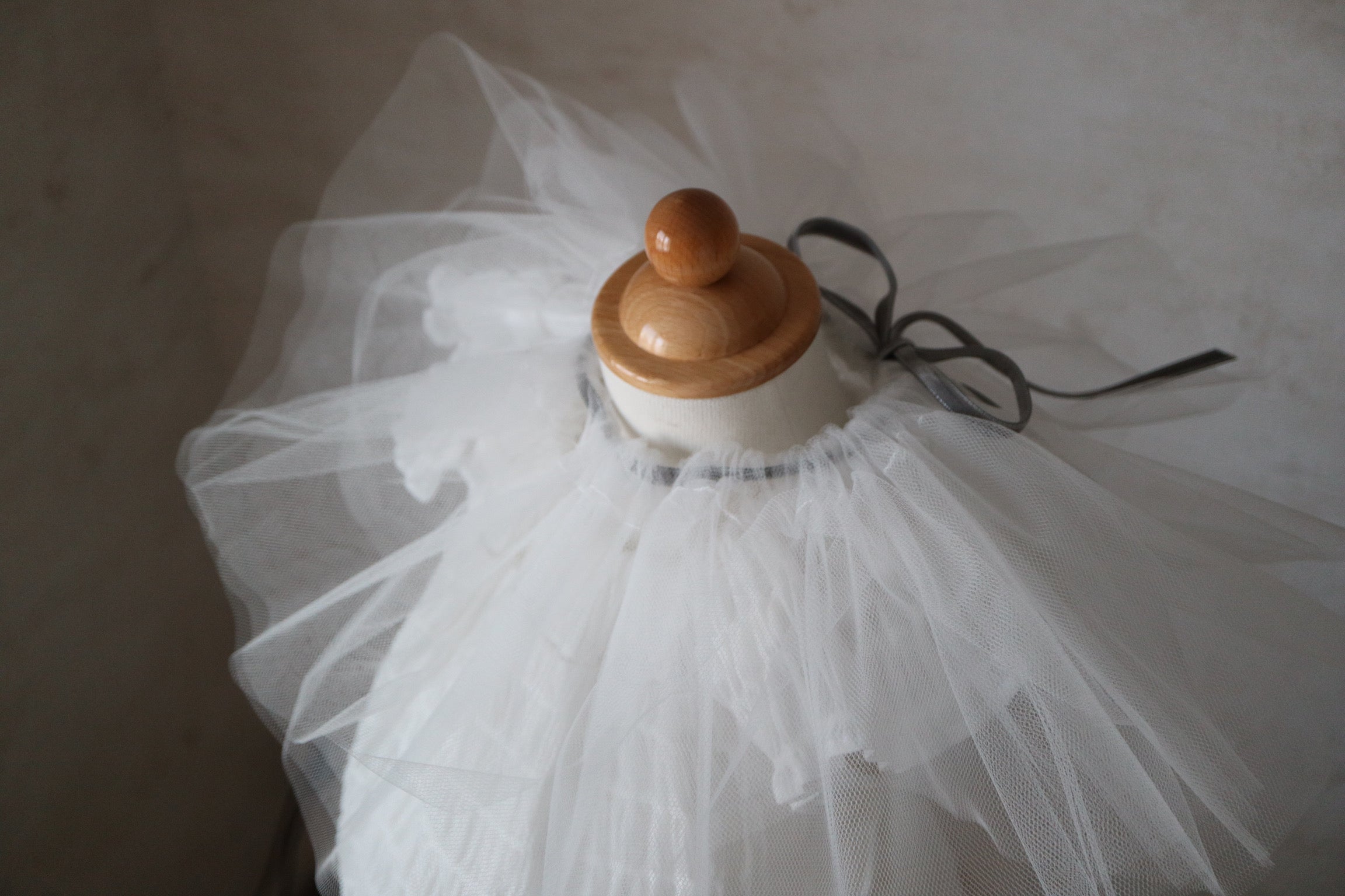 tulle bib
