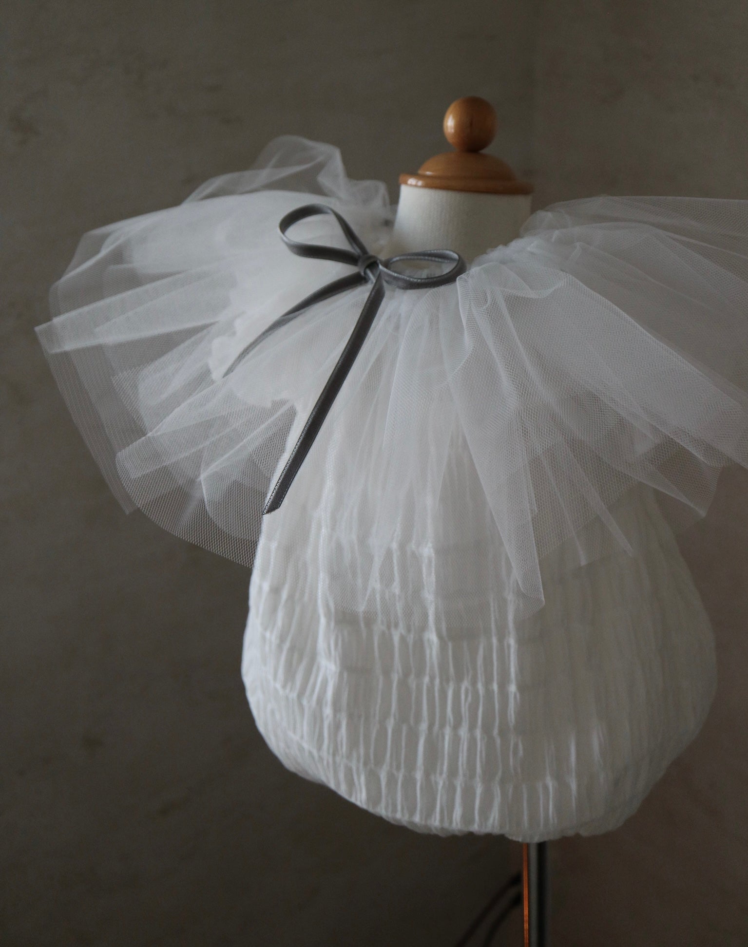 tulle bib